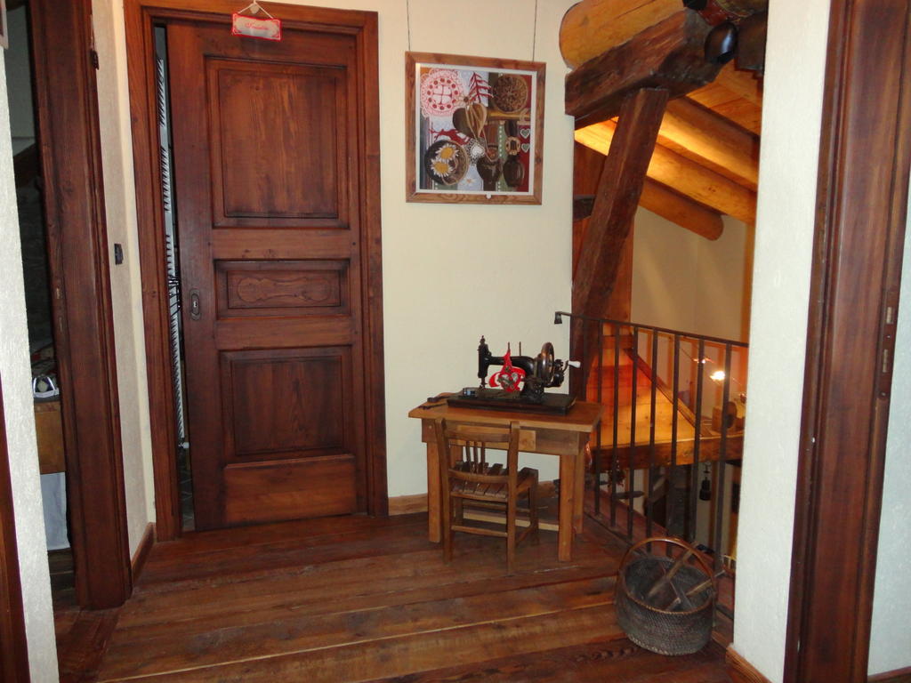 Les Chevreuils Bed & Breakfast Интрод Екстериор снимка